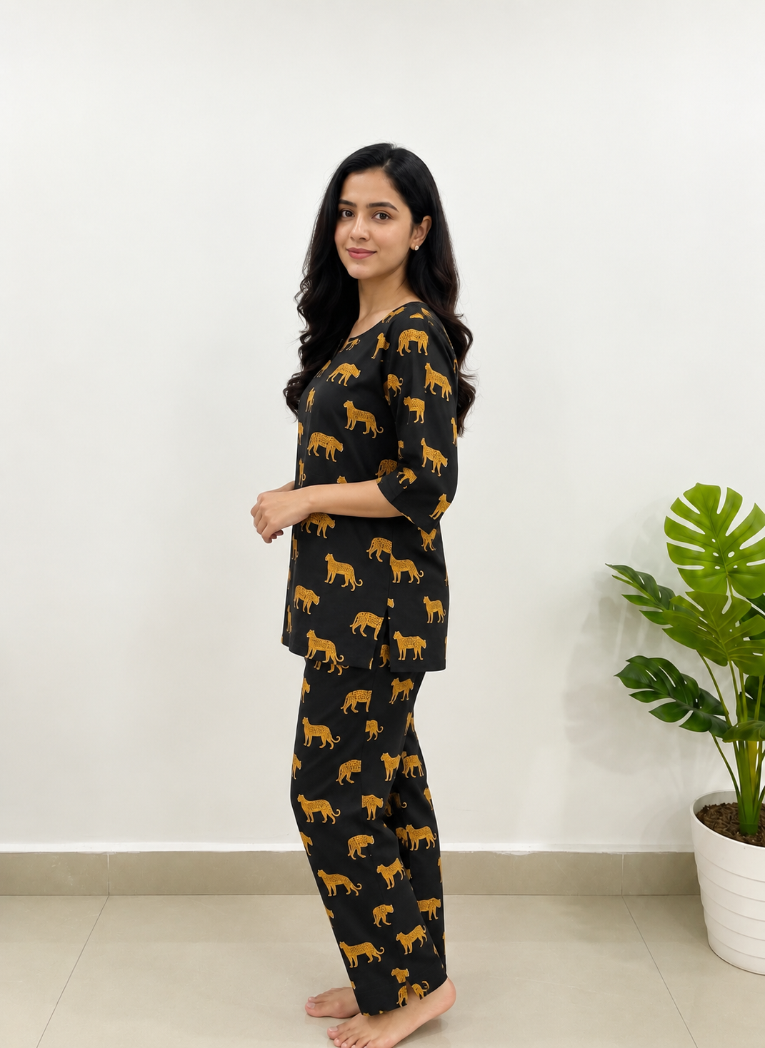 Leopard Print Women Cotton Pyjama Night Suit